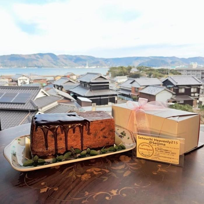 【母の日ギフト】ヘブンリーフルーツケーキ 1本