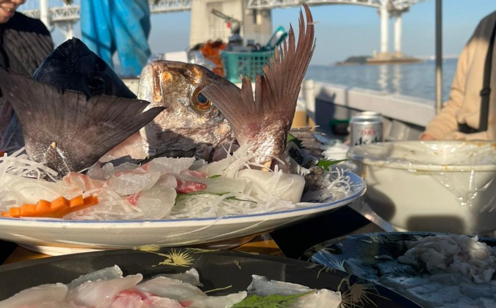 瀬戸大橋が間近で見られる屋形船 3時間～3時間半 たてあみコース 4名様分