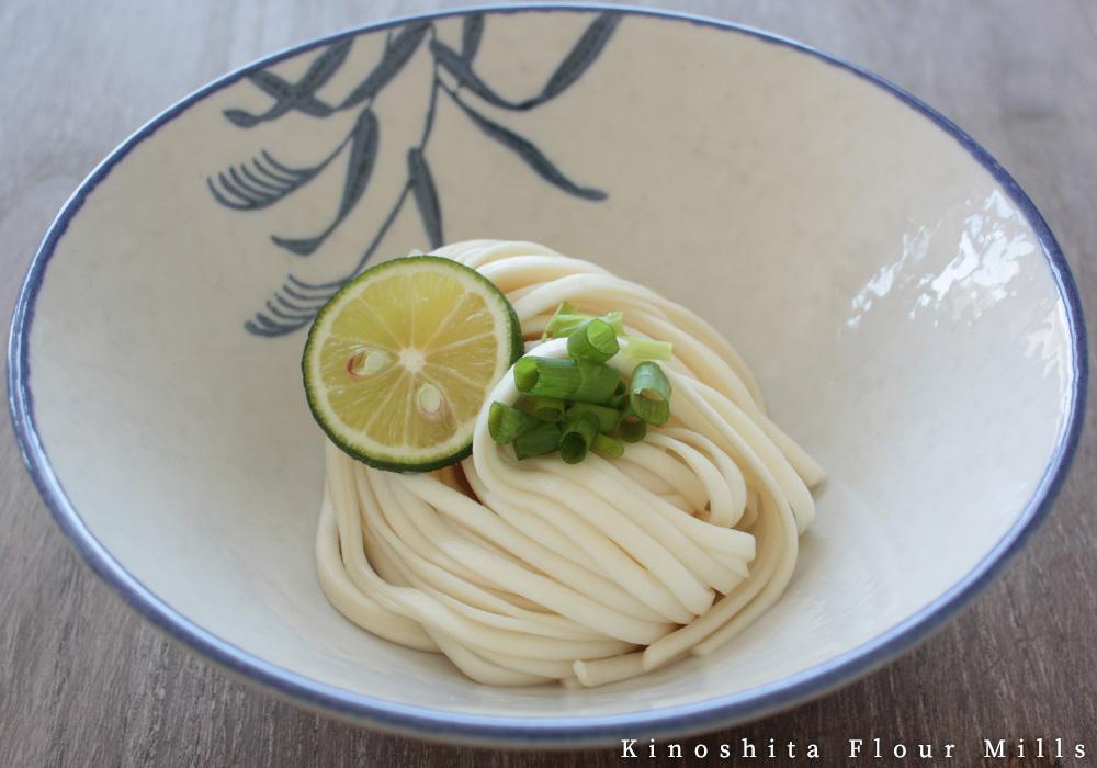 讃岐うどん専用小麦さぬきの夢を100%使用した乾麺「讃岐地粉うどん」　12袋