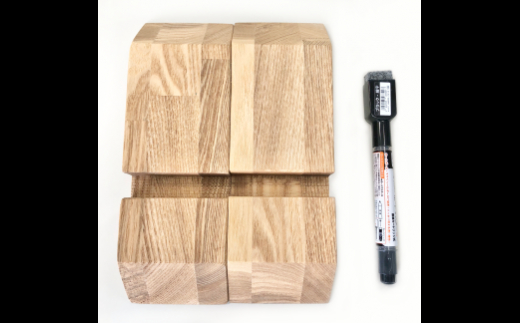 付属品　専用木製架台・イレーザー付きマーカー（黒）１本