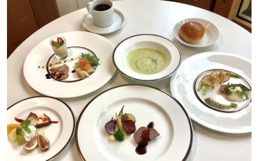 イメージ画像です。サラダが付きます。