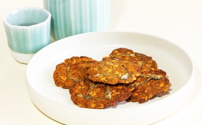 人気の「讃岐くらうでぃ」といりこのおつまみ　Aセット お