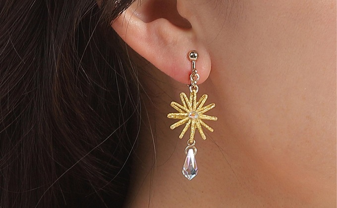 和の伝承 水引イヤリング・金（スワロフスキー付）お祝い 