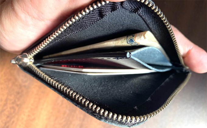 型押しカモフラレザーのL字ミニウォレット