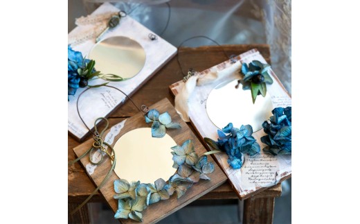 JRoseジェルフラワーライトとアジサイミラー