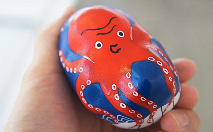 【 小豆島 】張り子　たこくじら