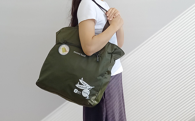 【 小豆島 】ポケッタブル ライトトートM（ ダーク グリーン ） オリジナル デザイン グッズ アウトドア トート バッグ サブバッグ エコバッグ オリーブ 香川 香川県 土庄 土庄町