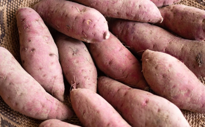 【 小豆島 】小豆島のサツマイモ〈 紅はるか 〉4kg さつまいも サツマイモ 芋 いも イモ 野菜 甘い おやつ 軽食 香川 香川県 土庄 土庄町