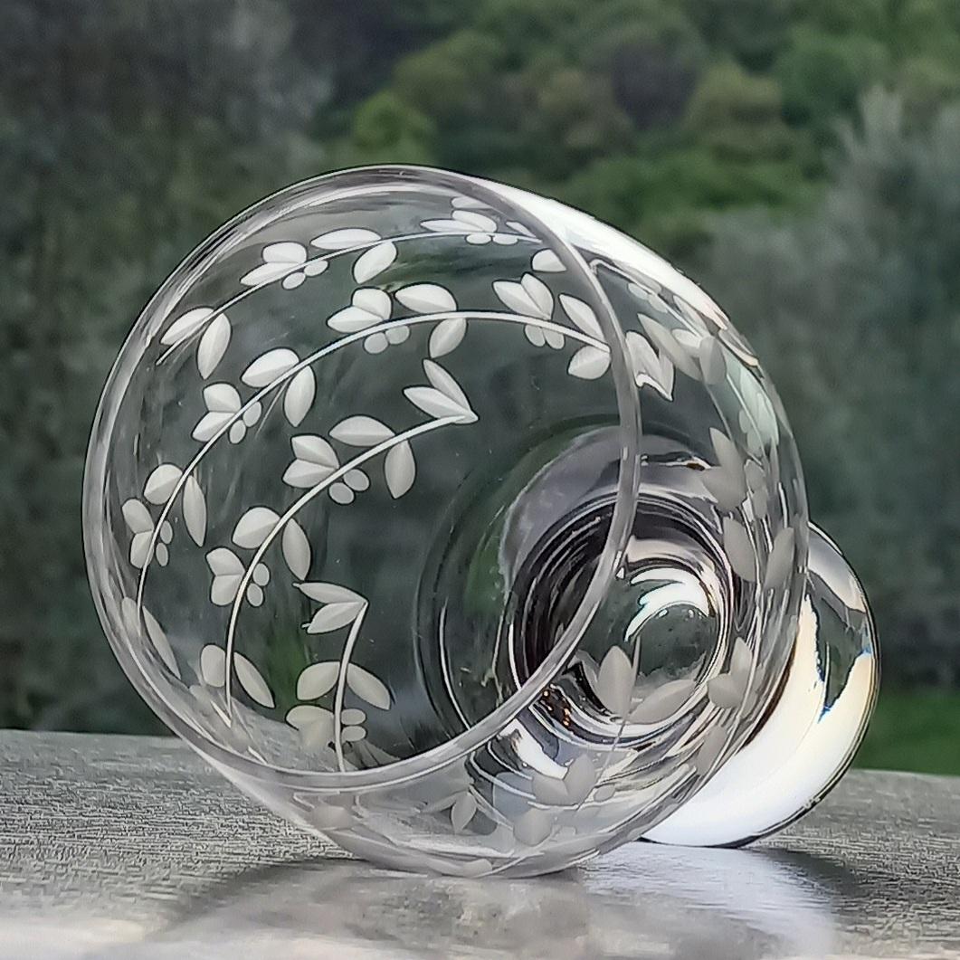 ワイングラス（透明）オリーブの恵み