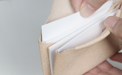 【数量限定】小豆島で捕獲されたイノシシの革で作った名刺入れ