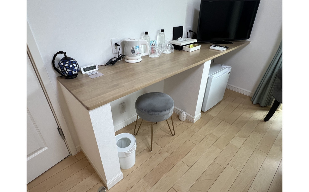 小豆島の小さなホテル くすの木とオリーブの森-KEI- 宿泊チケット 1泊朝食付 オリーブの部屋 (2名1室）