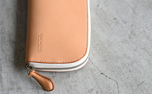 ロングサイズのラウンドファスナーウォレット （ナチュラル） F5J-1042