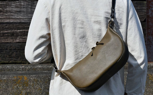 ミネルバボックス ボディーバッグ （グリージオ） F5J-1060