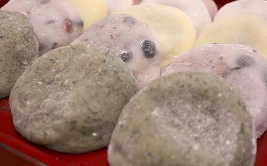 浪花堂餅店 五色餅詰合せ よもぎ 豆 白 きび あわ 各3個 計15個 杵つきもち 餅 大福 自家製あんこ つきたて お雑煮 お正月 食品 甘味 和菓子 ギフト F5J-992