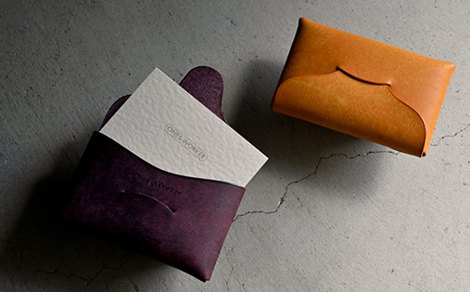 封筒のような プエブロレザーの名刺も入るシームレスカードケース 【ナポリ（黄色系）】 F5J-1037