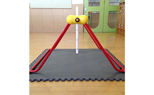 ツムラこども鉄棒 耐荷重70kg 組立不要 高さ70cmから 鉄棒 室内鉄棒 子供用  F5J-1194