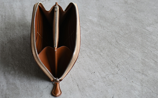 ロングサイズのラウンドファスナーウォレット （キャメル） F5J-1043