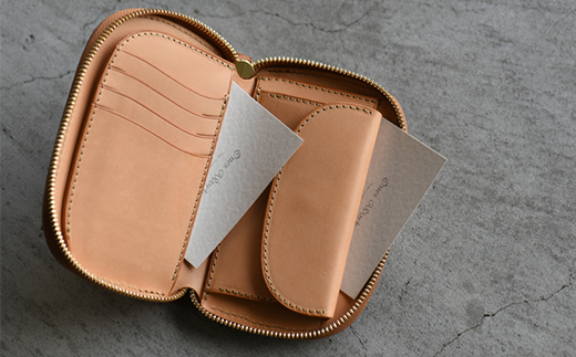 ファスナーウォレット 手のひらサイズ ミディアムサイズ ラウンドファスナーウォレット （キャメル） F5J-1046