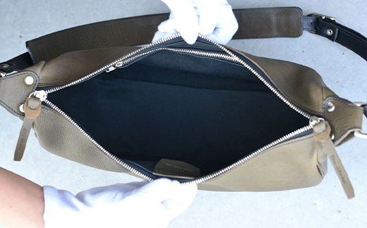 ミネルバボックス ボディーバッグ （グリージオ） F5J-1060