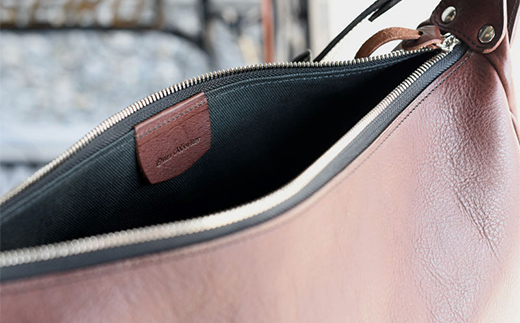 ミネルバボックス ボディーバッグ （タバコ） F5J-1062