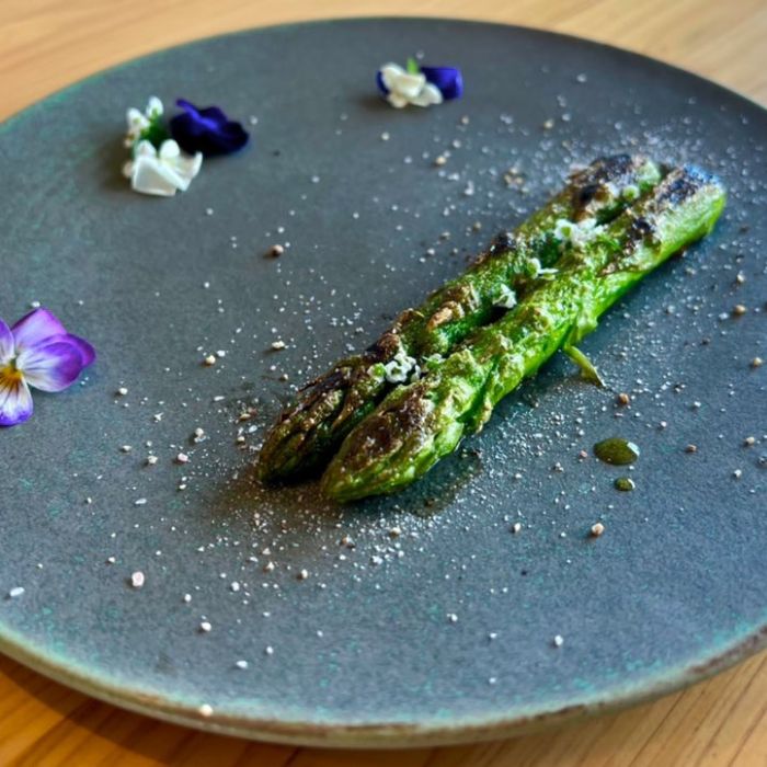 アスパラ王子が育てた自慢のアスパラ　おおもりやオリジナル　穂だけアスパラ1kg【予約受付：令和8年4月頃より御用意出来次第発送】【H-77】