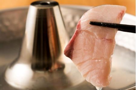 オリーブハマチ ハーフ（半身カット）【予約受付：令和7年10月中旬頃から出荷開始！】【B-811】