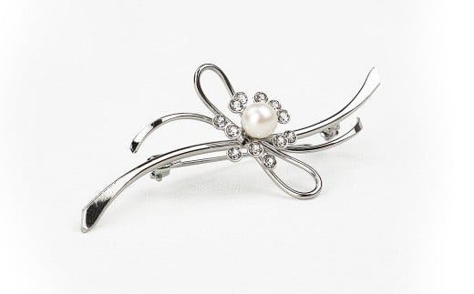 パール ブローチ ウェーブライン 8.0-8.5mm