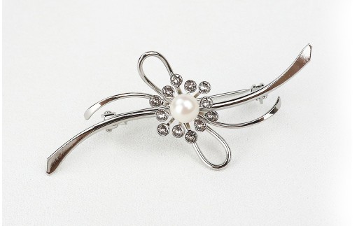 パール ブローチ ウェーブライン 8.0-8.5mm