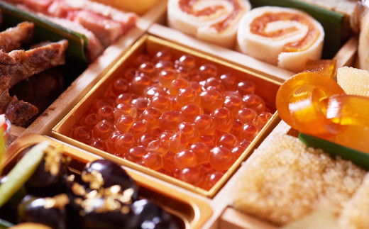 【赤坂ながとも】おせち料理 三段重 ／ 4～6人前（063）