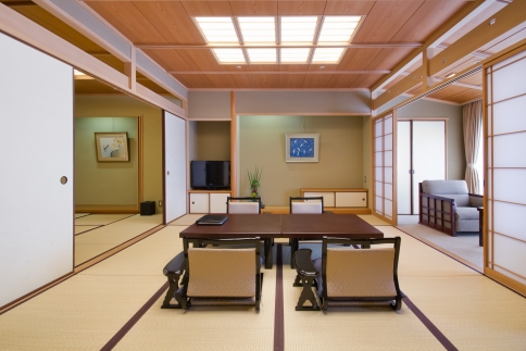 【道後温泉】ふなや クラブフロア温泉付き和室ペア宿泊券