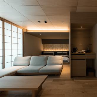  旅行 【道後御湯】平日限定＜露天風呂付きデラックス＞1泊2食付き ペア宿泊券旅行 宿泊 観光 チケット 券 愛媛県松山市 愛媛県 松山市 愛媛 松山