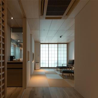 旅行 【道後御湯】＜露天風呂付き客室スーペリアまたはプレミア＞1泊朝食付き ペア宿泊券旅行 宿泊 観光 チケット 券 愛媛県松山市 愛媛県 松山市 愛媛 松山