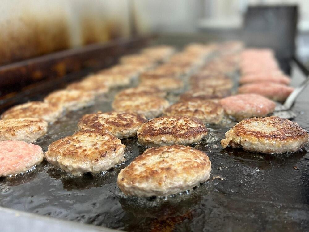 愛媛・松山の老舗洋食店監修！幻の鉄板焼き手ごねモンテハンバーグ（20個入）