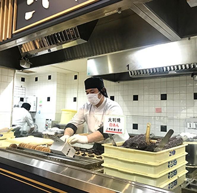 【松山老舗和菓子店】こいずみの大判焼［白あん］８個入×２箱