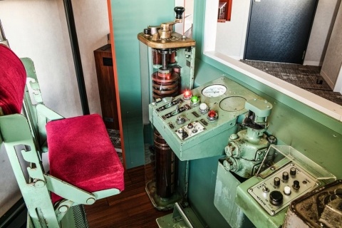 【レフ松山市駅 by ベッセルホテルズ】 伊予鉄ルーム宿泊券　大人1～2名様　朝食付