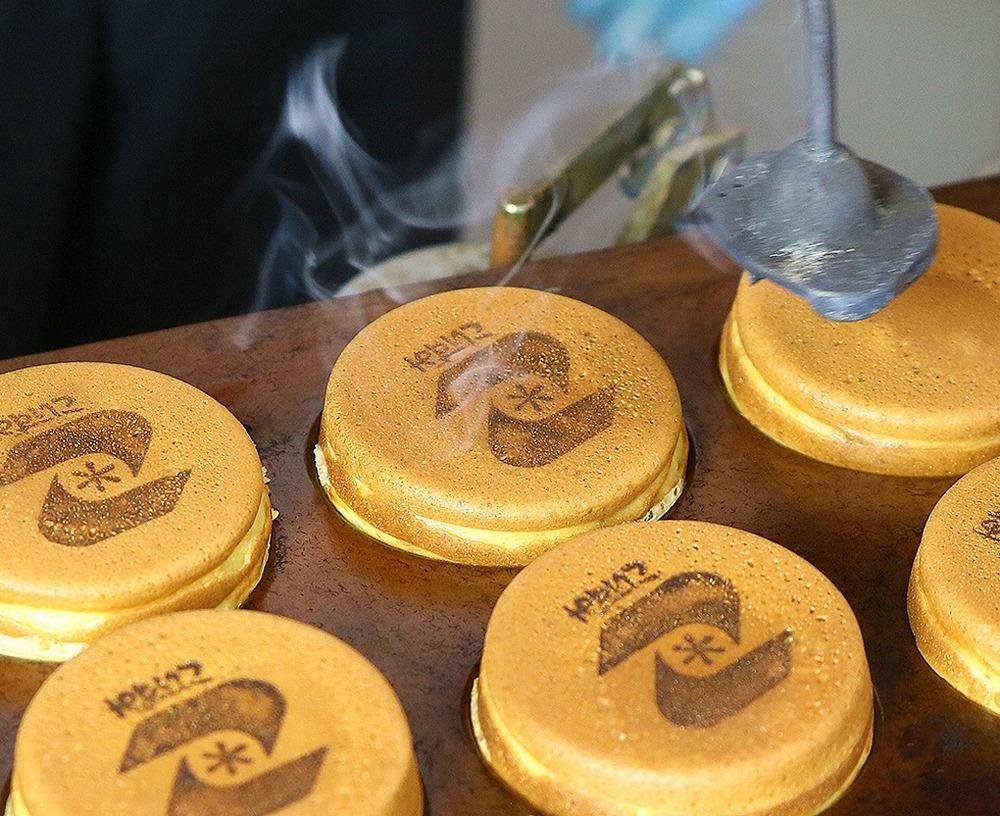 【松山老舗和菓子店】こいずみの大判焼［つぶあん］［白あん］各８個入