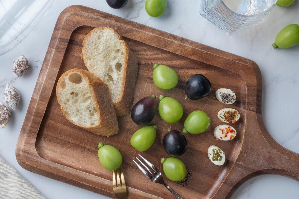 マスカット 2025収穫分先行予約 シャインマスカット ぶどう 大粒 特選 ぶどう宝石箱 ギフト ナガノパープル 約 600g 18粒 ずつ 1箱 36粒