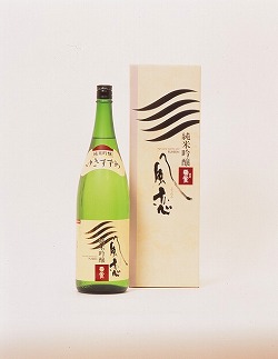 雪雀 純米吟醸 風恋 1800ml