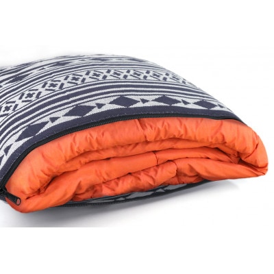 寝袋を収納できる Schlaf Cushion Cover【VD03040】