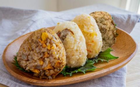 おにぎり 手作り セット A 4種 8個 セット コバヤ 鯛めし じゃこ天 チャーハン アコヤ貝 貝柱 しらす 青のり 詰め合わせ 真鯛 鯛 マダイ タイ 貝 しらす 魚 のり 海苔 米 にこまる ご飯 お弁当 夜食 冷凍 お惣菜 レンジ 簡単 簡単調理 お茶漬け アレンジ 可 国産 愛媛 宇和島 J010-059003