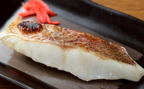 干物セット 干物 3種 一夜干し 6枚 こもねっと 真鯛 鯛 マダイ タイ カンパチ 干物 アジ 魚 冷凍 海鮮 新鮮干物 宇和海産干物 藻塩 干物 ヒモノ ひもの 朝食 和食 焼くだけ 簡単調理 便利 一人暮らし 小分け 真空パック 産地直送 国産 愛媛 宇和島 D010-008002