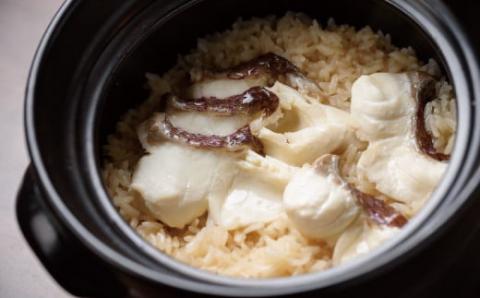 真鯛 炊き込み 鯛めし 3食 セット 辻水産 鯛 タイ マダイ 鯛飯 炊き込みご飯 お手軽 海鮮 炊き込み 米 簡単調理 魚介 人気 加工品 冷凍 産地直送 国産 愛媛 宇和島 D012-062003