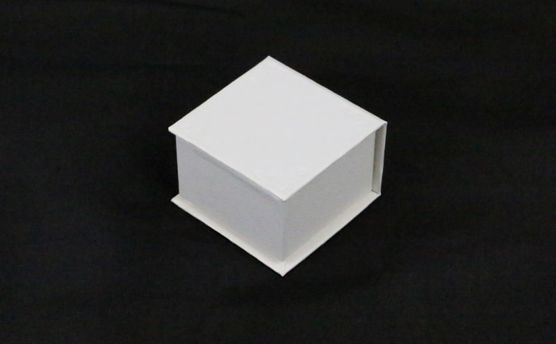 真珠 ブローチ 宇和島市 ロゴマーク 真珠ブローチ 宇和海 道の駅きさいや広場 真珠 パール ブローチ アクセサリー ファッション カジュアル 慶事 結婚式 卒業式 入学式 お祝い ギフト 贈り物 贈答 プレゼント 人気 特産品 国産 愛媛 宇和島 A010-187004