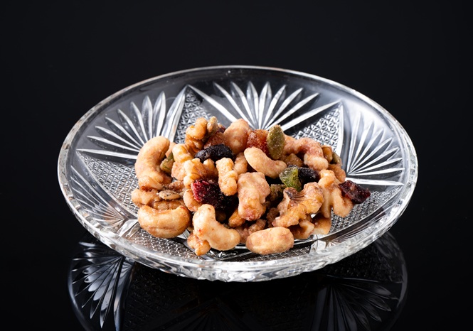 フレーバーナッツ ご褒美の種 50g×3袋 ドライフルーツ ナッツ ミックス 6種類入り ブルーベリー味 チャック付き オカベ 愛媛 伊予市｜A35