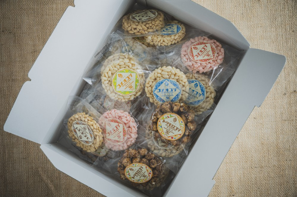 パットライス ポン菓子 金沢製菓 PONGASI 華 コメオコシ ギフト 海街商店 贈答用 母の日 おしゃれ セット お菓子  詰め合わせ 祝い 伊予市｜B64