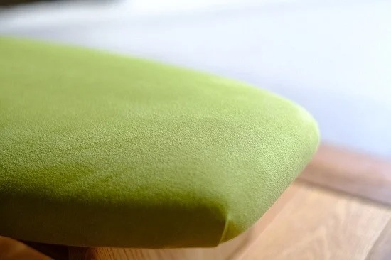 低座椅子 椅子 枕 木製 チェア フットレスト オットマン ソファ 畳 インテリア 国産材 無垢材 フェイスタオル 家具屋アカトシロ ゴイチ(R) スエード（グリーン）｜E04