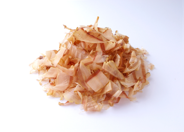 猫 犬 おやつ ペットフード マルトモ かつおだいすき プレミアム 30g×5袋 鰹節 高たんぱく 低脂肪 国産 国内加工 保存料 着色料 不使用 大容量 お徳用 伊予市｜B122