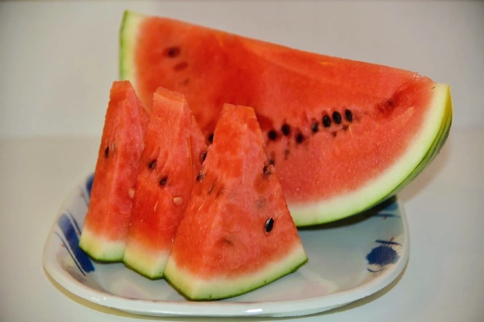 すいか 中山 大玉 スイカ 赤尾の山すいか 双海 約10kg 1玉 赤尾農園 農園直送 先行予約 令和7年産｜B177