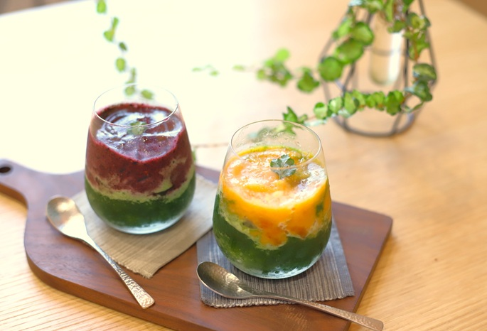 スムージー 定期便 3回 ケール 果物・野菜5種 ブルーベリー バナナ キウイフルーツ リンゴ 温州みかん ビーツ ミニトマト いちじく ポポー 冷凍 遠藤青汁 endou元気BAR 伊予市 愛媛 | E23