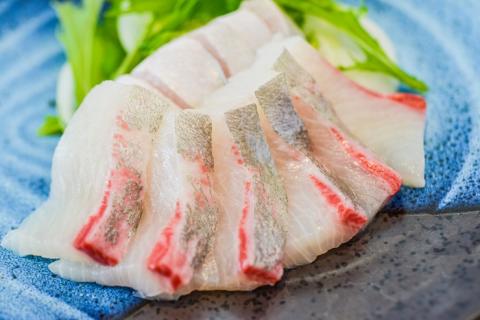 訳あり 超冷薫 冷凍かんぱちスライス（８g×10枚）８パック